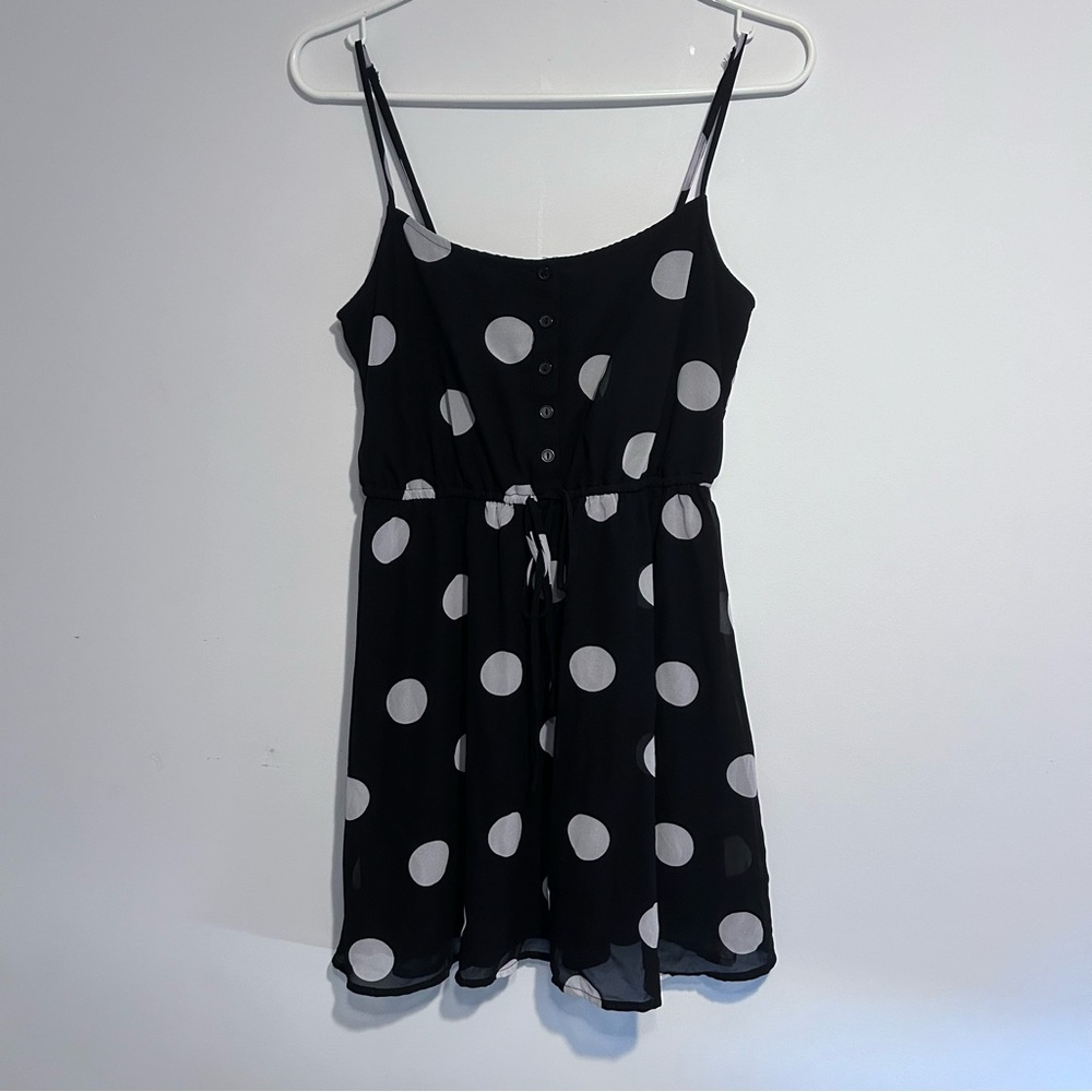 Polka Dot Buttoned Tie Waist Dress Size Small